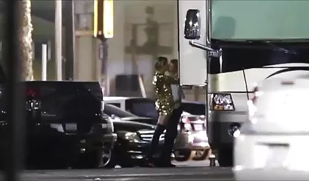 او خوشحال است که فروش خود را در مهبل سکس شیطون دات کام (واژن)