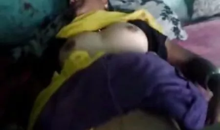 نوجوان هیجان زده سابرینا بانک با کرم کلیپ سکسی توپ