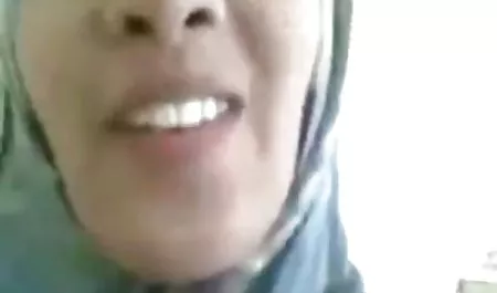 والریا کلیپ سکس با زن عمو آبی
